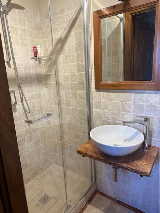 Cozy Home In Countryside Asciano Siena -Renovated! Extérieur photo
